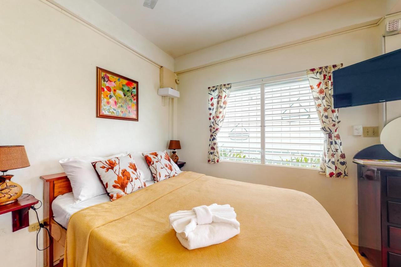 Almond Tree 3 At Island Cabanas Gold Standard Certified 库尔克岛 外观 照片